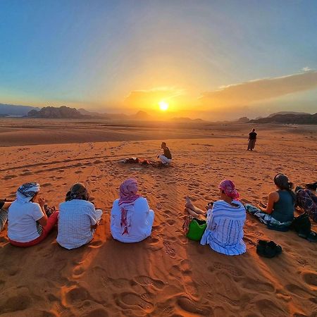 Tamim Luxury Wadi Rum Camp Екстер'єр фото