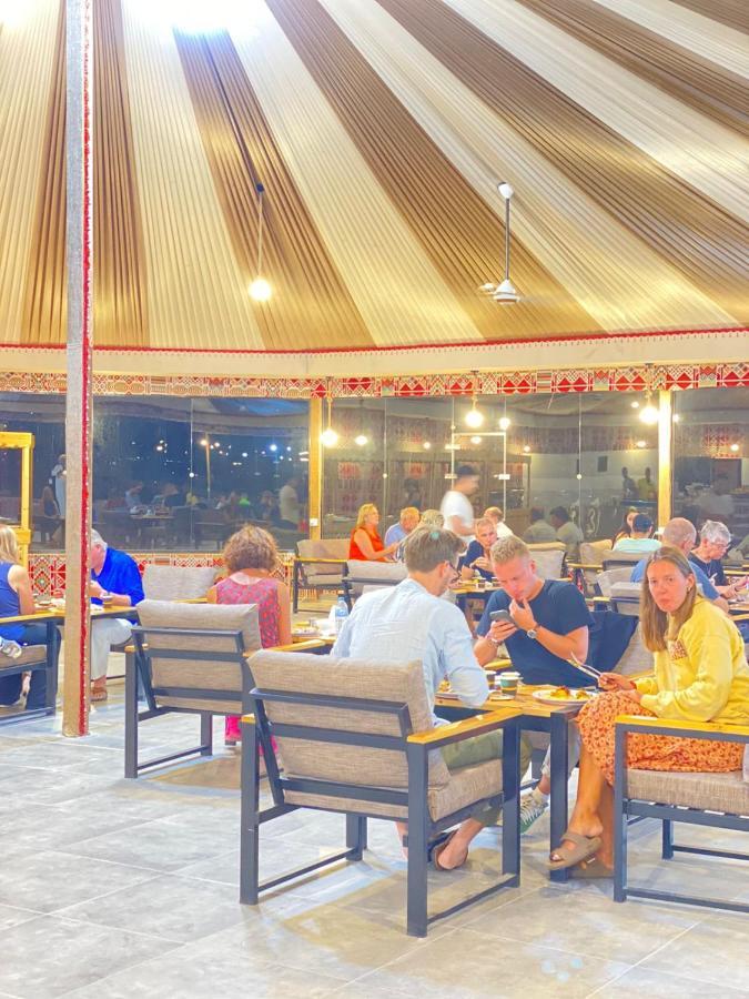 Tamim Luxury Wadi Rum Camp Екстер'єр фото