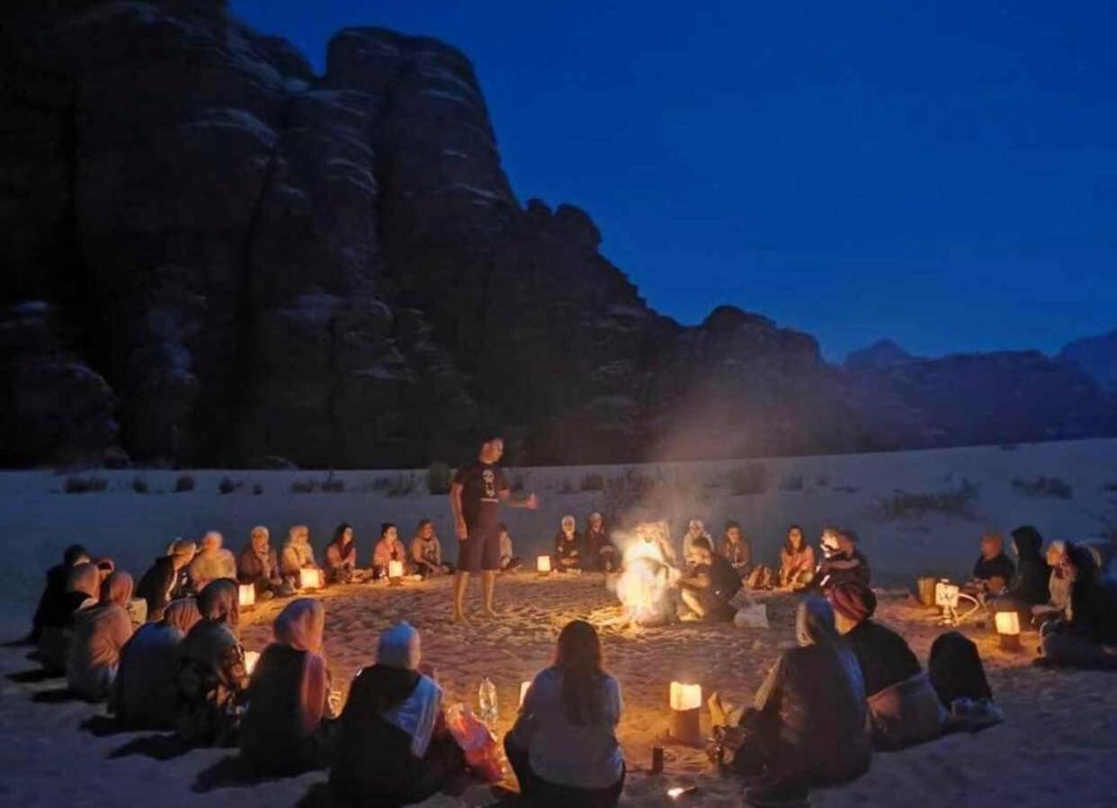 Tamim Luxury Wadi Rum Camp Екстер'єр фото