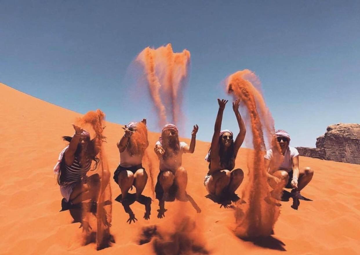Tamim Luxury Wadi Rum Camp Екстер'єр фото