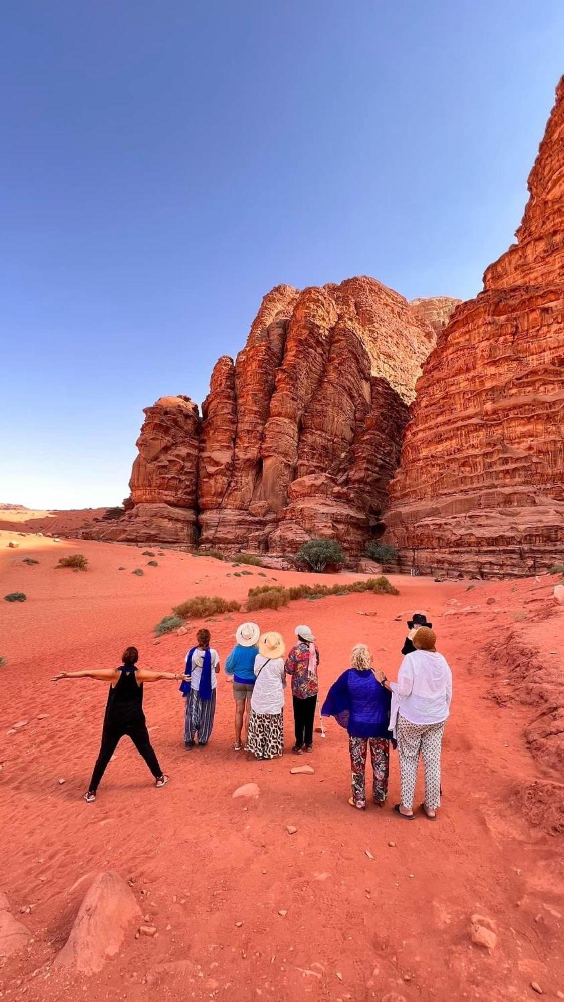 Tamim Luxury Wadi Rum Camp Екстер'єр фото